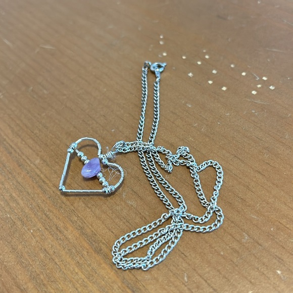 Silver & amethyst necklace - Picture 3 of 3